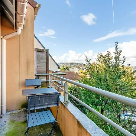 Charming Flat With Pool And Parking In Nearby Deauville - Welkeys Apartman *